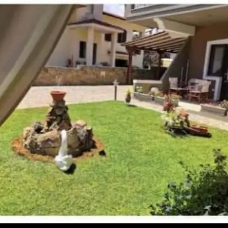 Eleni's House 1 Metagkitsi