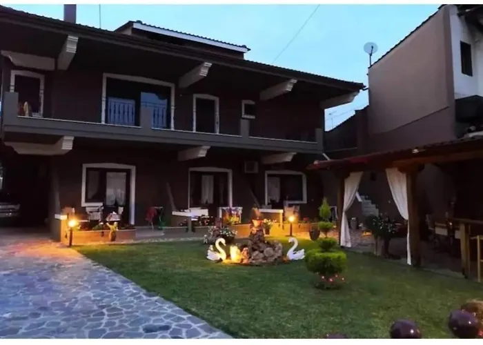 Eleni's House 1 *