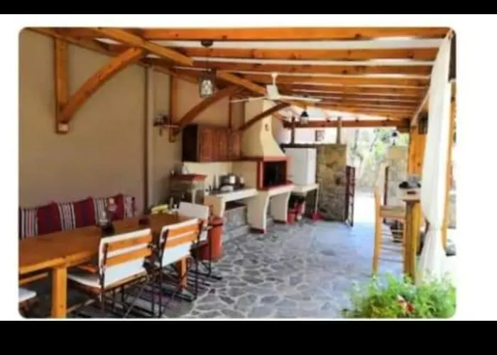 Apartamento Eleni's House 1 Metagkitsi